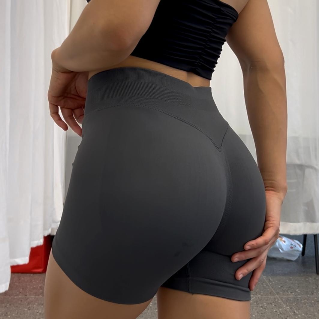 Huska Elevate Short